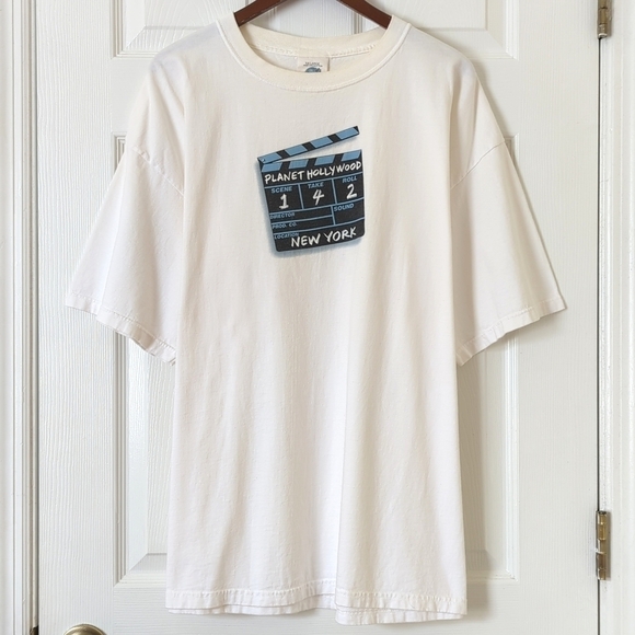 Planet Hollywood 2000 Y2K Vintage New York Graphic Short Sleeve Crewneck T-shirt - Picture 1 of 11